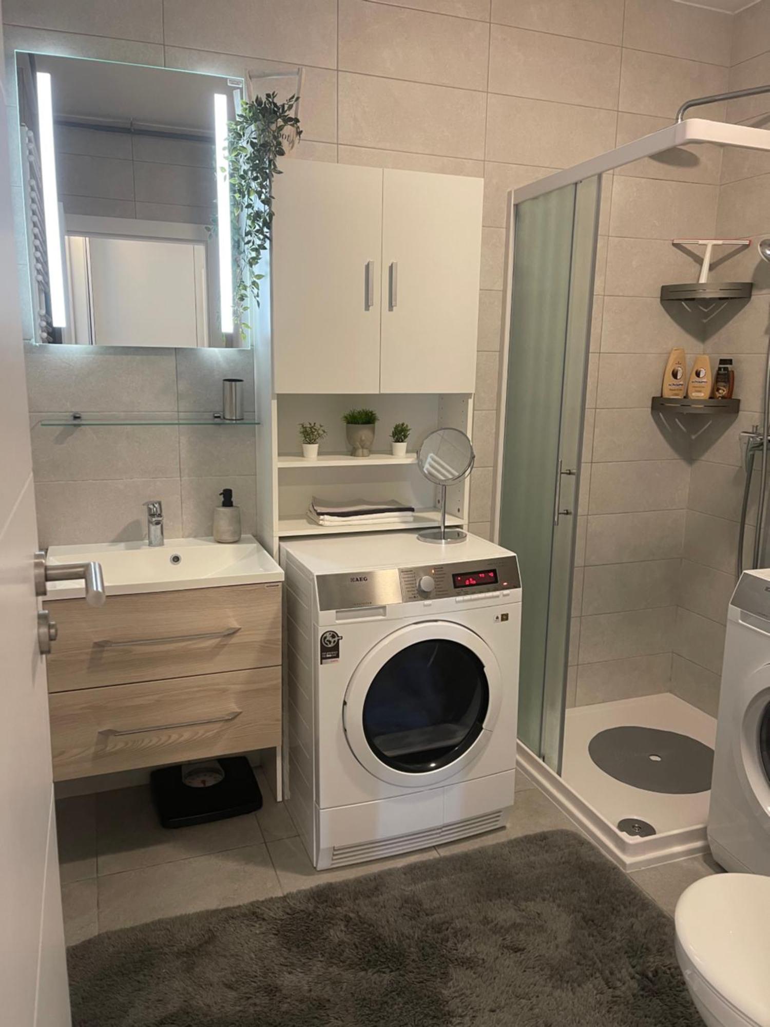 Luna,Central,Self-Check In,Ac,Wi-Fi, Washer,Free Parking Zaprešić 外观 照片