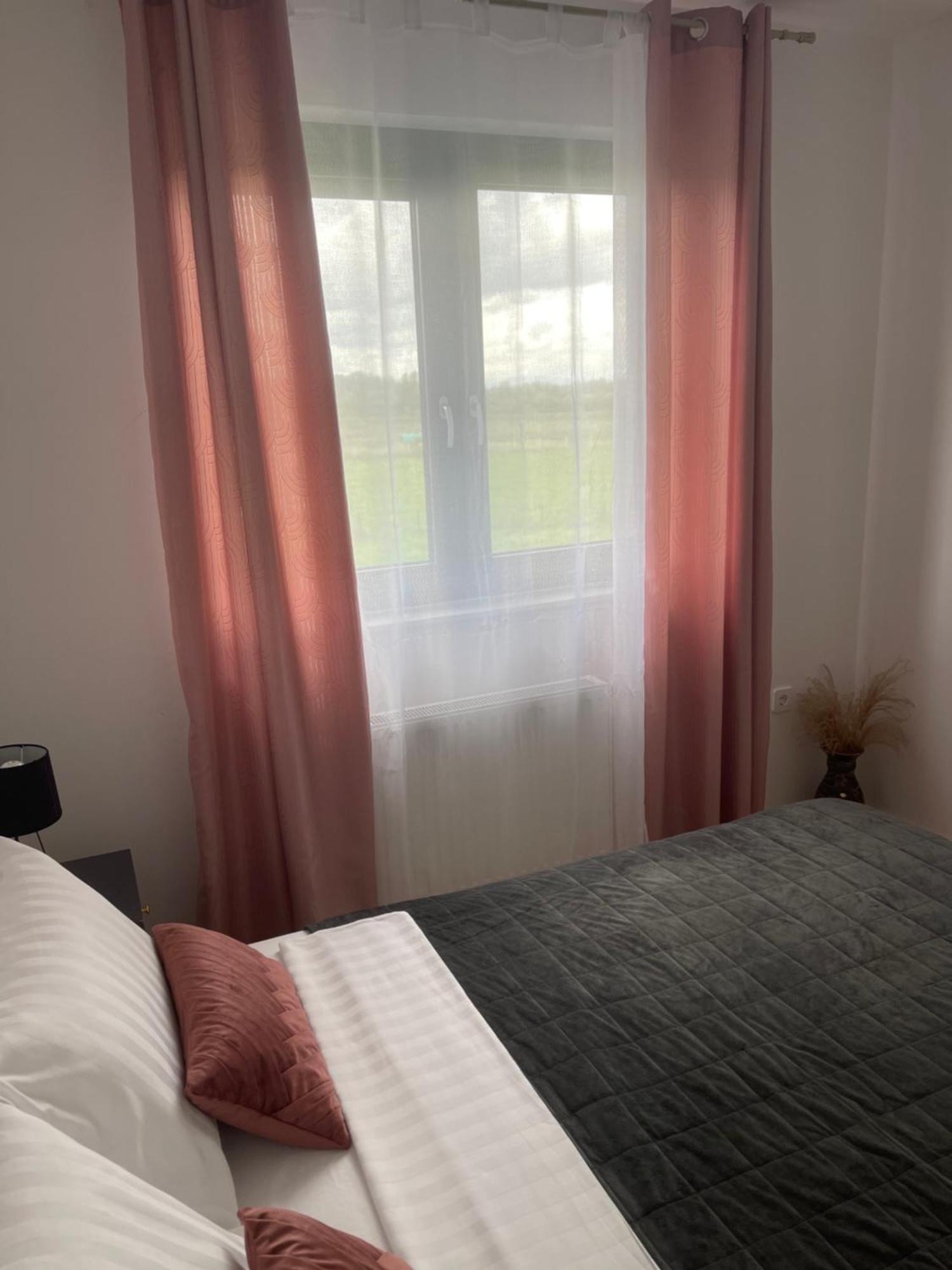 Luna,Central,Self-Check In,Ac,Wi-Fi, Washer,Free Parking Zaprešić 外观 照片