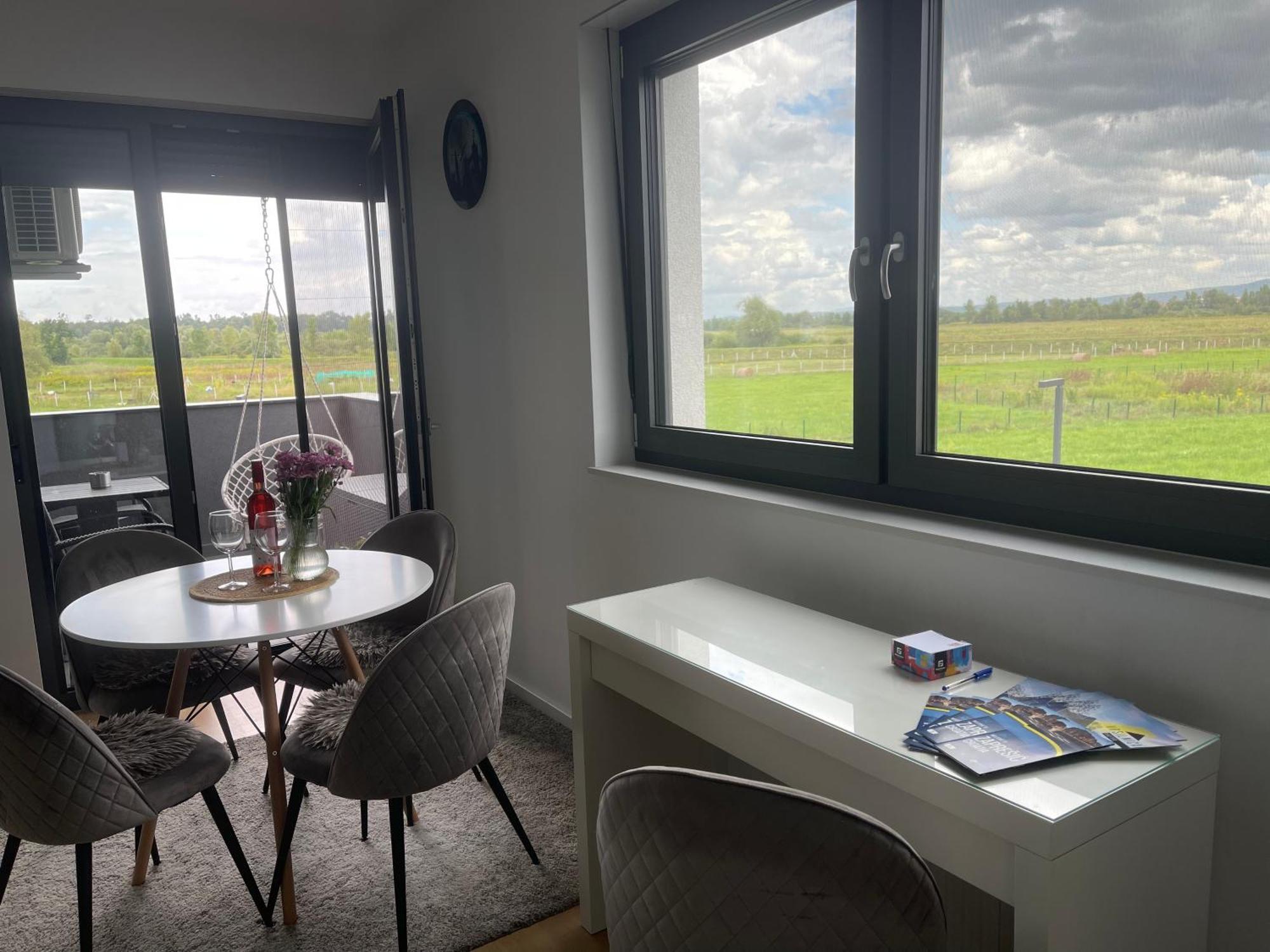 Luna,Central,Self-Check In,Ac,Wi-Fi, Washer,Free Parking Zaprešić 外观 照片